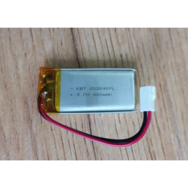 Rechin Telecomandat cu Simulare Realistă