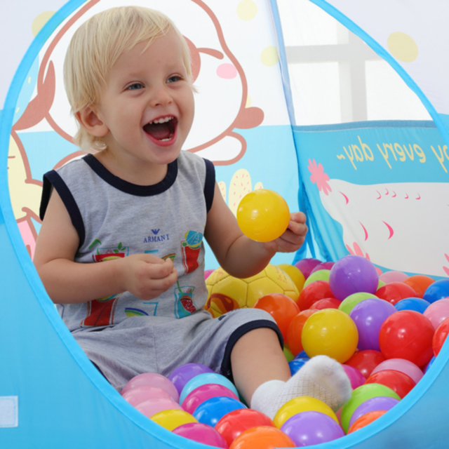 Set 60 de Bile Colorate din Plastic pentru Joacă - 5.5 cm