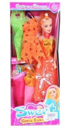 Barbie cu 4 Ținute  | image