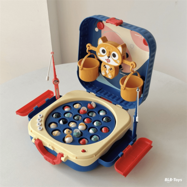 Joc Pescuit Magnetic Electric în Rucsac Copii (culoare aleatorie)