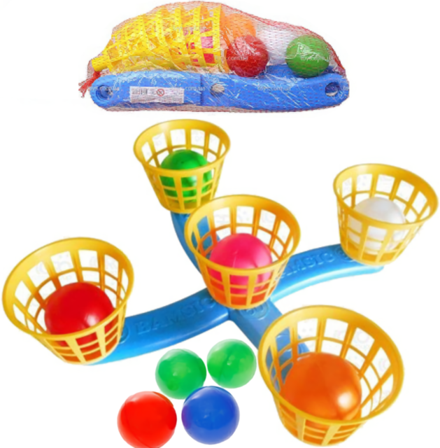 Joc de Aruncat Bile la Țintă