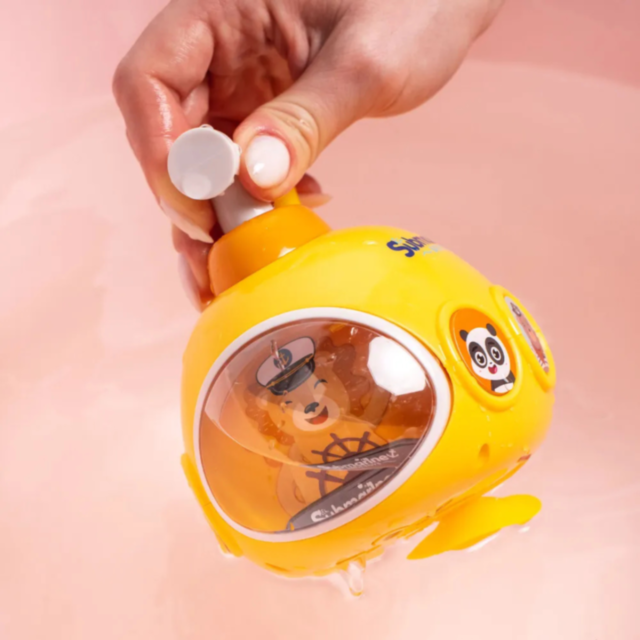 Jucărie Submarin cu Duș pentru Cadă (culoare aleatorie)