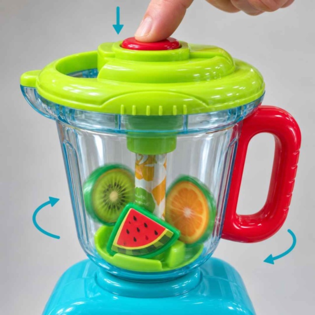 Blender mecanic de jucărie cu fructe și ceșcuță