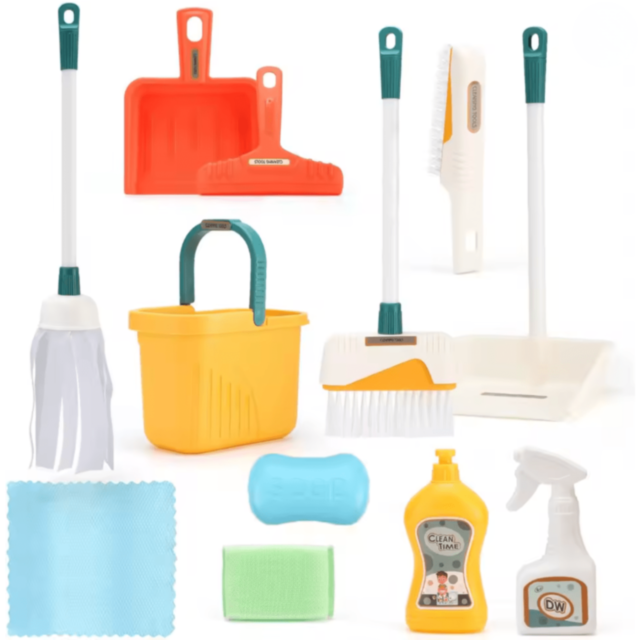 Set Jucărie de Curățenie Clean Time – Mop, Găleată și Accesorii pentru Copii
