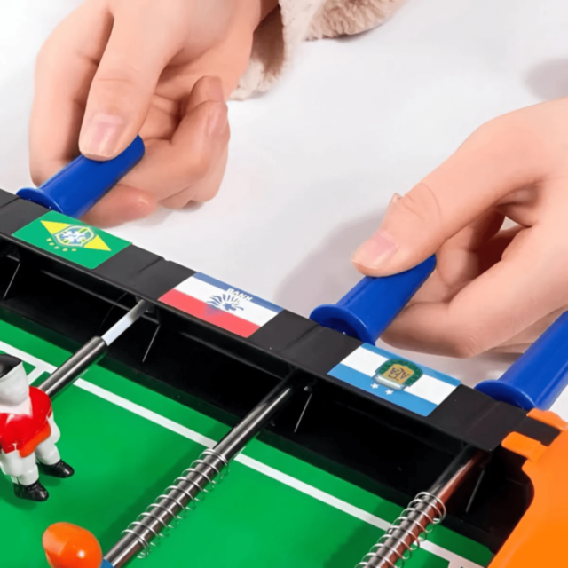 Joc de Fotbal de Masă, Potrivit pentru Întreaga Familie 