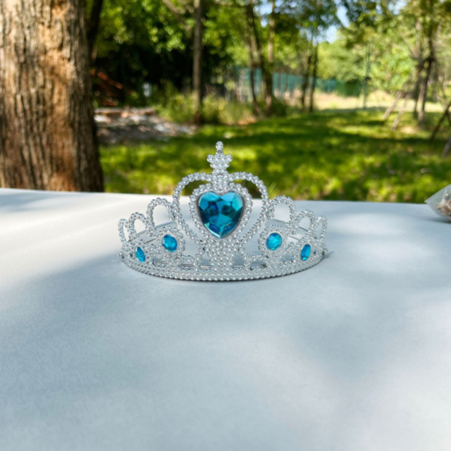 Coroniță de Prințesă cu Pietre Strălucitoare (culoare aleatorie)