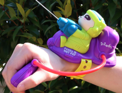 Pistol de Apă pe Încheietură cu Panda pe Scuter (model aleatoriu) | image