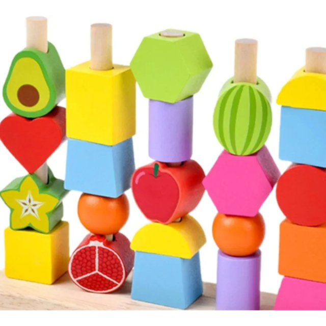 Set de Coloane Colorate cu Forme Geometrice și Activități Interactive