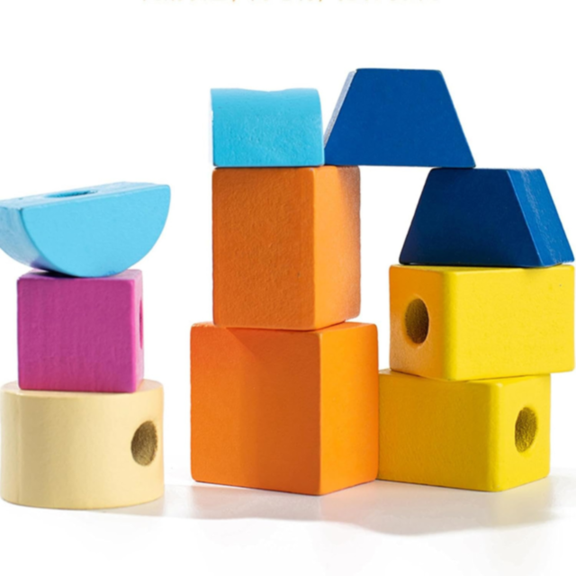 Set de Coloane Colorate cu Forme Geometrice și Activități Interactive