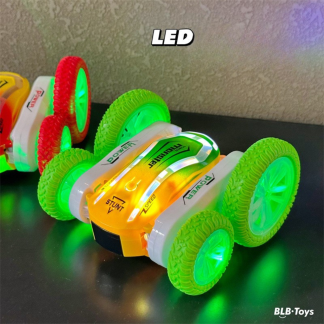 Mașinuță de Cascadorii cu Telecomandă și LED – Model Flip 360°