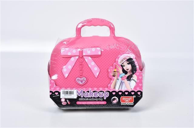 Gentuța cu Farduri, Ojă și Ruj pentru Păpuși