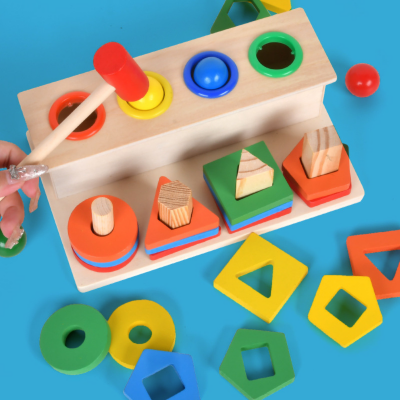 Sortator Montessori din Lemn cu Ciocănel și Forme Geometrice | image