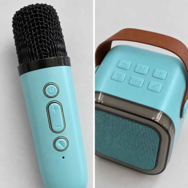 Set karaoke pentru copii cu boxă și două microfoane