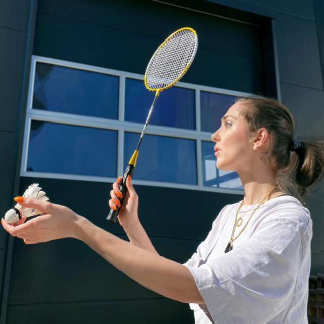 Set 2 Rachete Badminton cu Geantă și Fluturași Inclusi | Ideal pentru Familie și Prieteni
