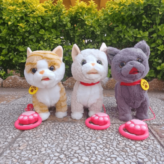 Pisicuță Interactivă cu Telecomandă și Sunete (culoare aleatorie)