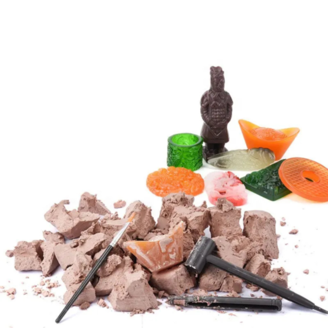 Set Excavare Arheologică – Un Artefact Ascuns