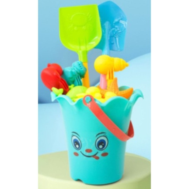 Set Jucării Nisip cu Găletușă Zâmbitoare și Unelte Colorate (culoare aleatorie)