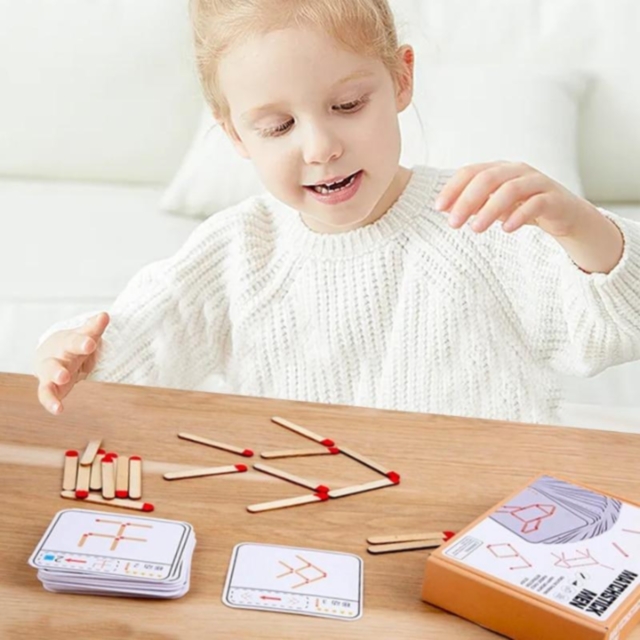 Puzzle Educațional Matchstick - Joc de Construcție și Logică