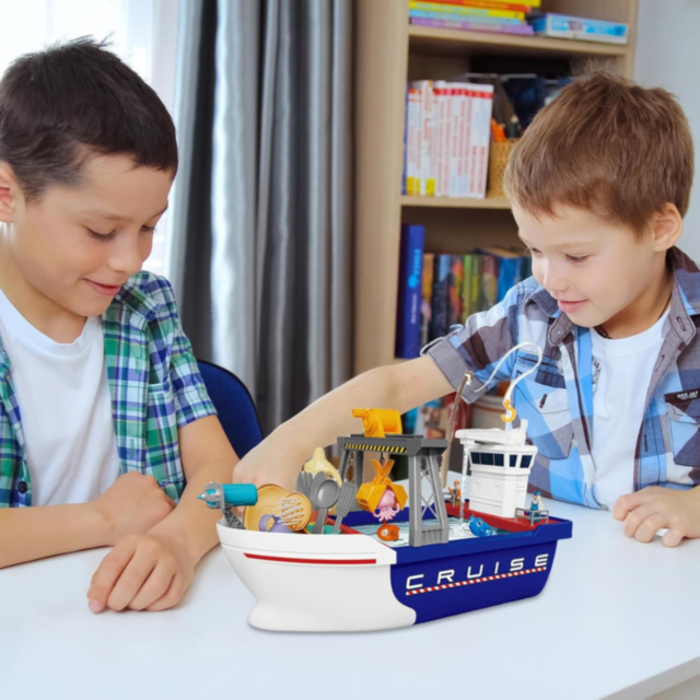 Barcă Interactivă Gourmet Voyager cu Accesorii pentru Joacă Creativă