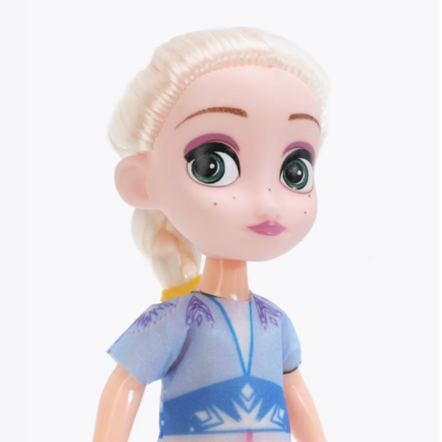 1buc. Păpușă Fashion inspirată din Frozen (model aleatoriu)