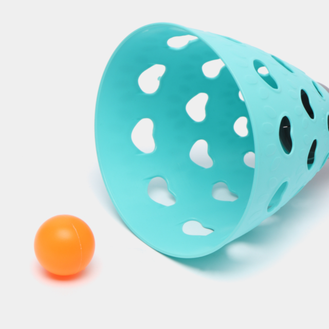 Set Joc Interactiv cu Coșuri de Prindere și Mingi Colorate (culoare aleatorie)