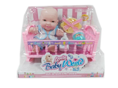 Bebeluș cu Pat și Tacâmuri | image