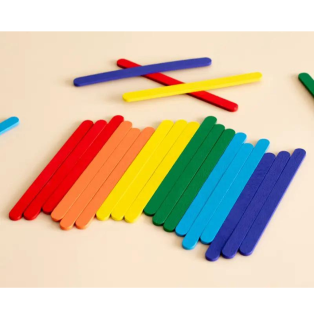 Set Montessori – Bețișoare Colorate pentru Construirea Formelor și Dezvoltarea Gândirii