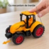 Tractor de jucărie cu inerție pentru mici fermieri