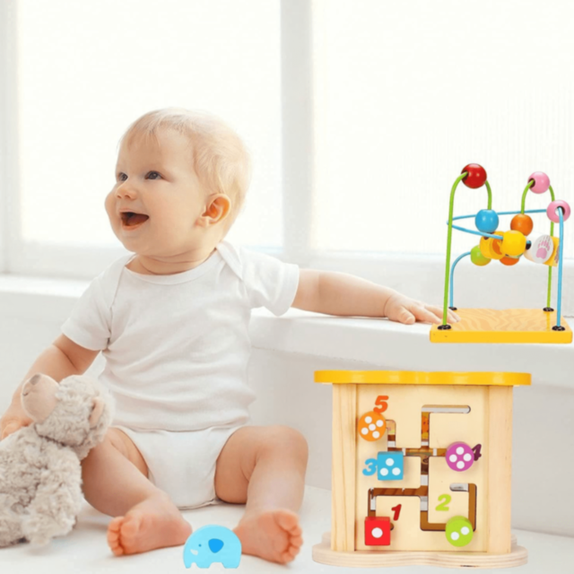 Cub Educativ din Lemn 6 în 1 – Labirint cu Mărgele, Animale, Numere și Forme