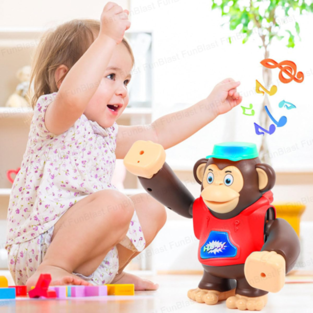 Maimuța Dansatoare cu Mișcări Interactive