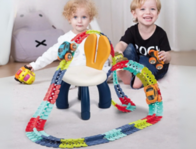 Circuit Flexibil 3D cu 1buc. Mașinuță Luminoasă și Piese Colorate | image