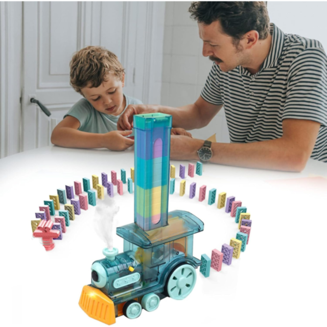 Tren Domino cu Locomotivă cu Aburi și Lumină