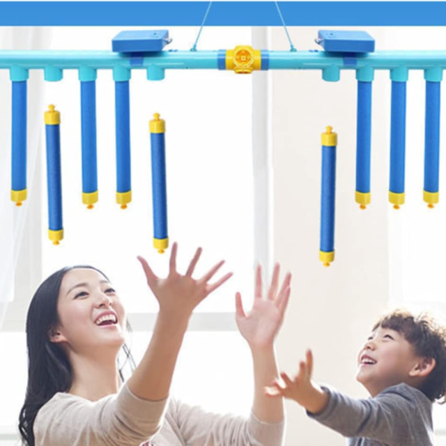 Joc Interactiv de Reacție și Coordonare cu 7 Bastoane Suspendate și Încărcare USB