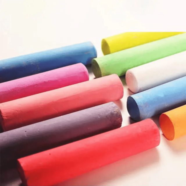 Creta Colorată pentru Trotuar 12 Bucăți