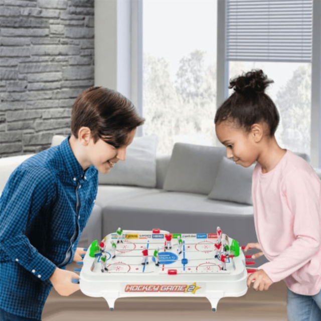 Joc de Hochei pe Masă cu Jucători Mobili