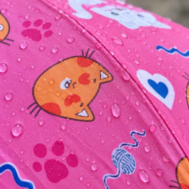 Umbrelă roz pentru fetițe cu pisicuțe și husă telescopică