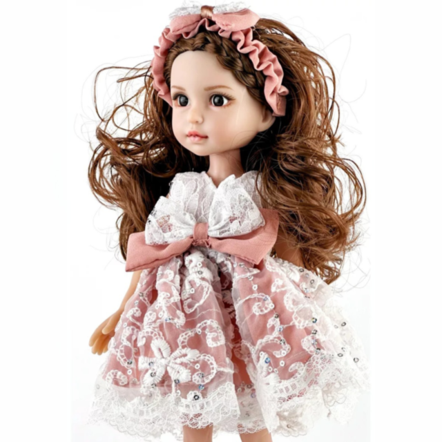 Păpușă Elegantă cu Rochie din Dantelă și Fundă Roz – 35 cm