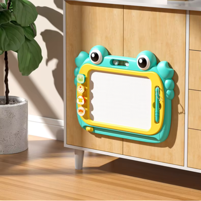 Tablă de Desen Magnetică 3 în 1 - Tabletă, Stand și Birou