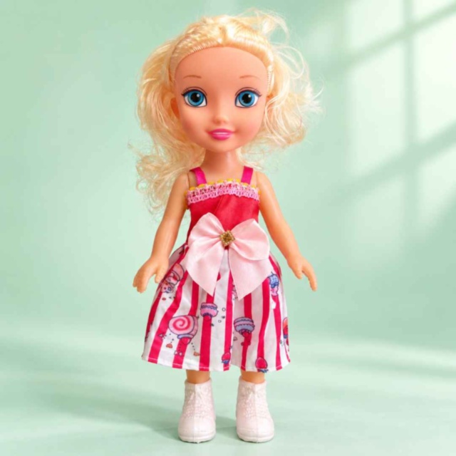 Păpușă muzicală Sweet Girl 27 cm cu rochie