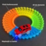 Pistă auto flexibilă fosforescentă cu mașinuță luminoasă inclusă