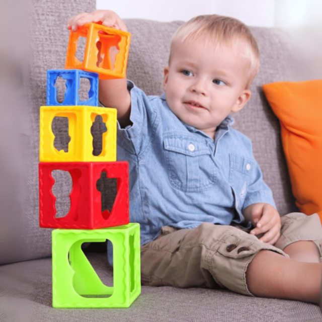 Cuburi Montessori de Stivuit și Sortat pe Culori